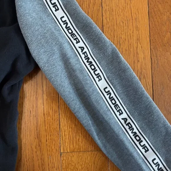 Boys Under Amour Gray and Black Hoodie - Picture 5 of 5